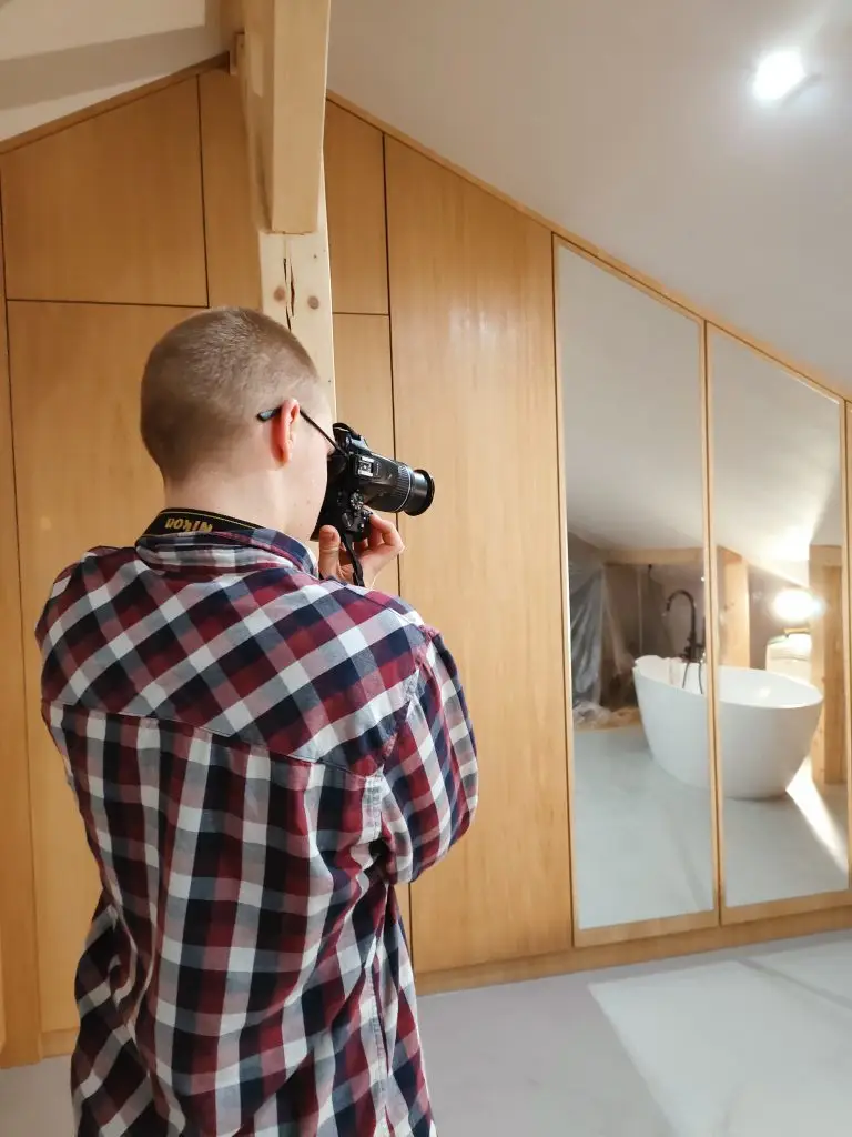 Garderoba na wymiar. Szafa fornirowana. Szafa na wymiar. Meble na wymiar. Skywood.